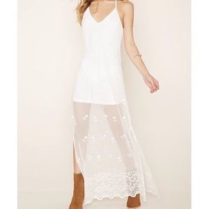 Forever 21 Ivory Floral Lace Maxi